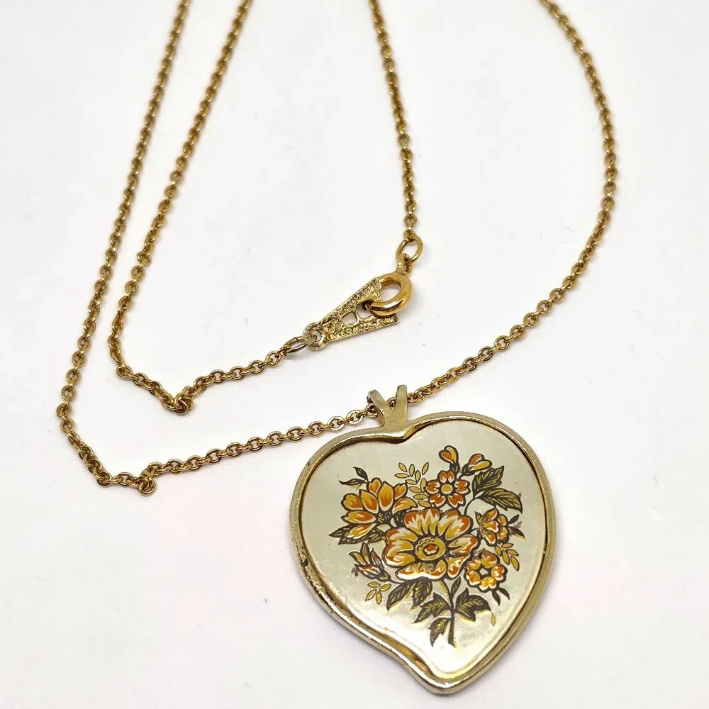 Vintage Reed & Barton Damascene Floral Heart Pendant with Amway GF 16' Chain